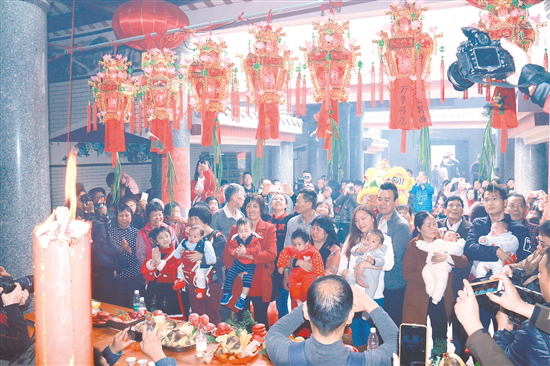 8、添丁上灯习俗|民俗.png